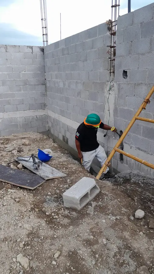 Instalación de sistema de tierras físicas